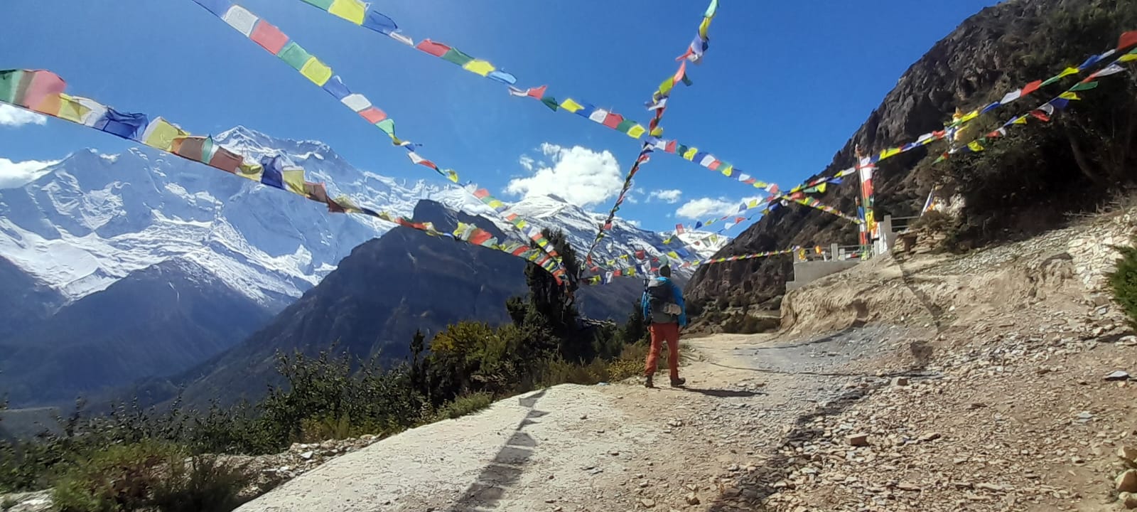 Annapurna Circuit Trek budget friendly